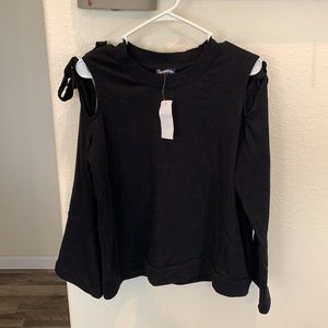 Women’s Junior sweater open shoulder size XL
